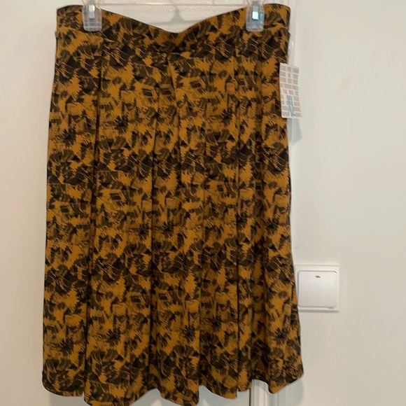 LuLaroe  MADISON -XLarge - Picture 1 of 4
